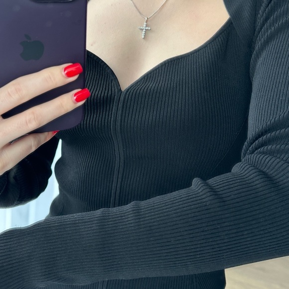 Knit top - Picture 2 of 3